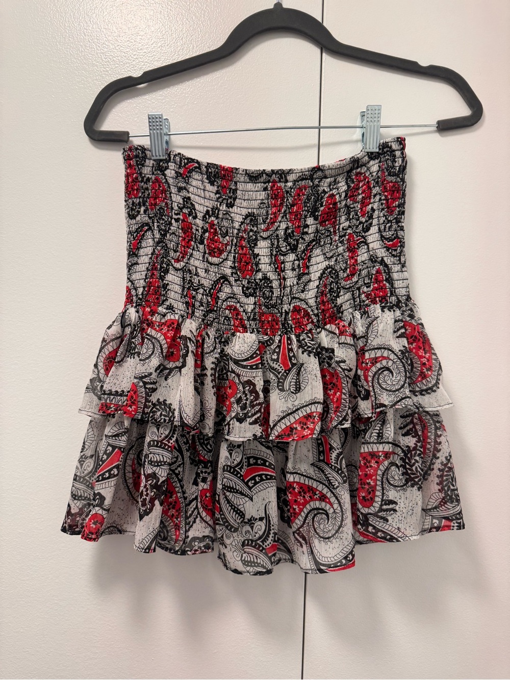 Sen Red & Black Paisley Tiered Mini Skirt